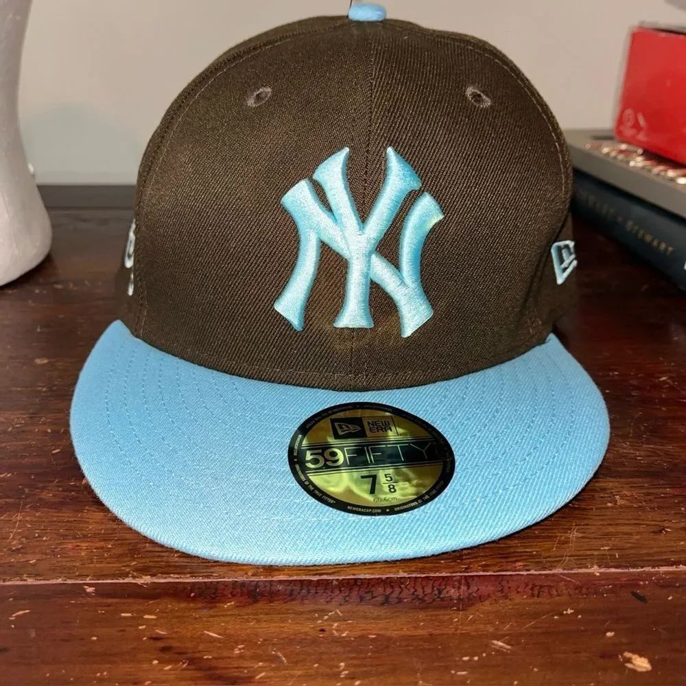 New York Yankees 75th World Series Fitted Baseball Hat Cap Muddy Brown/Blue 1978